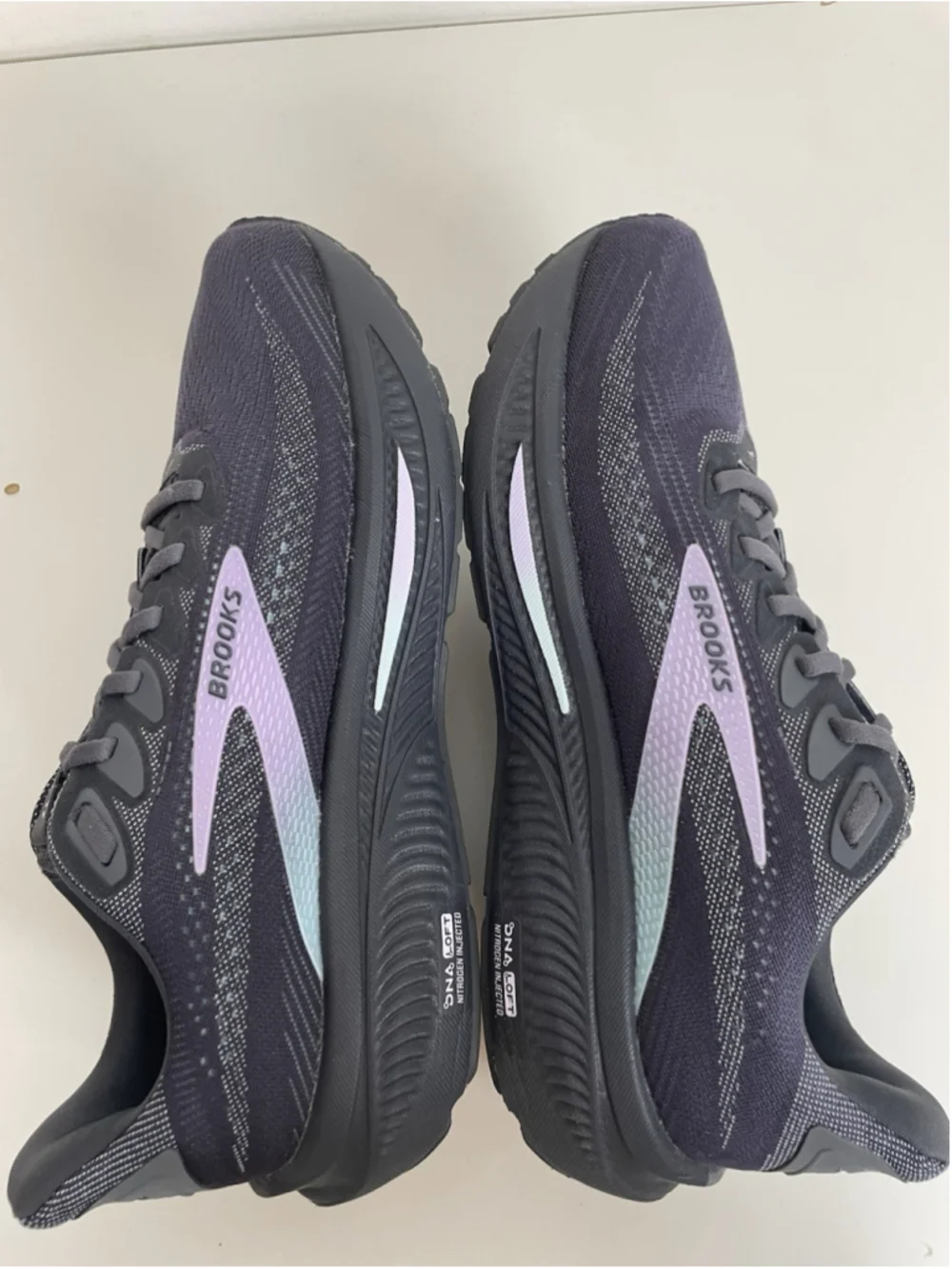 Brooks Ghost 17 Running Shoes Womens 12 Road Walking Sneakers Gym